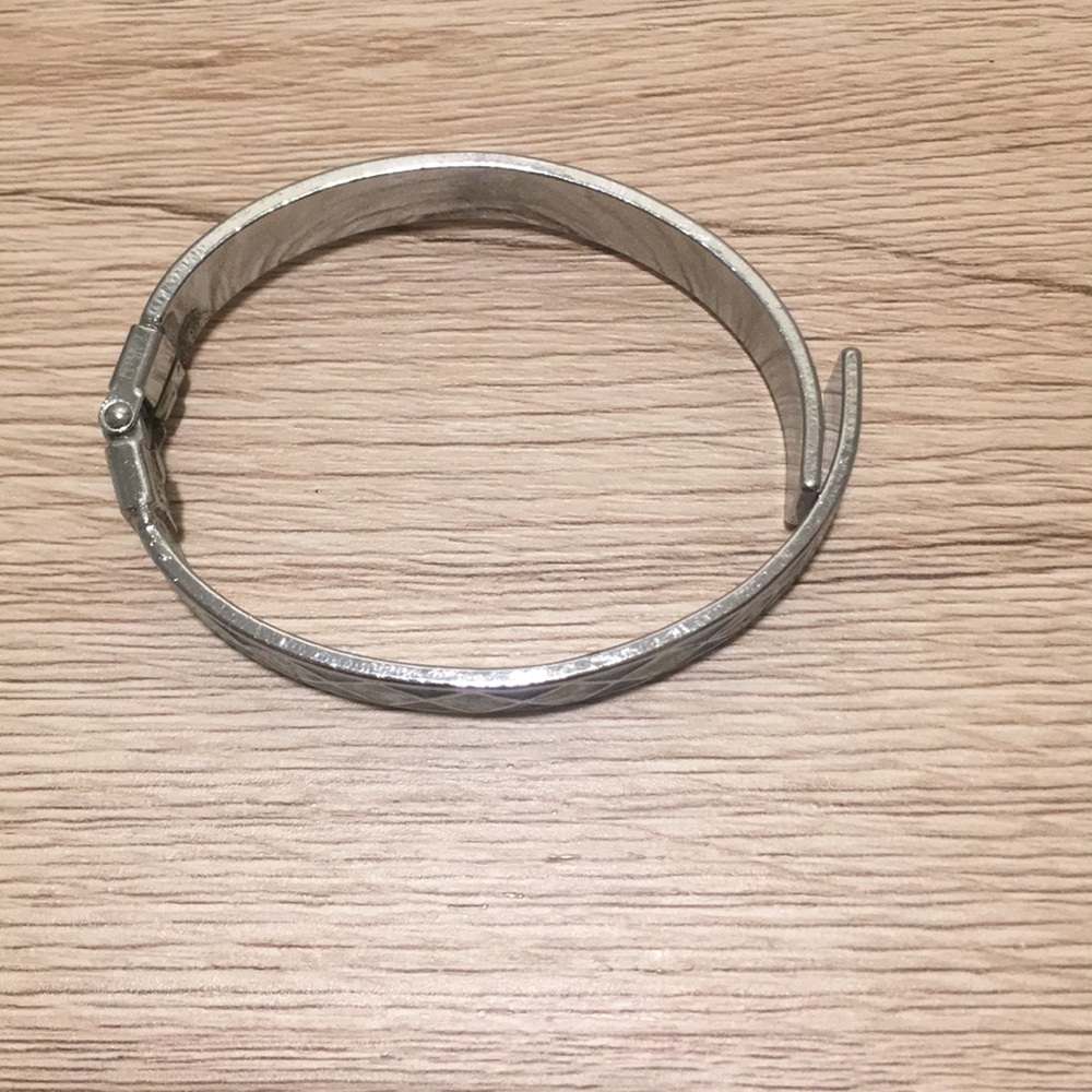 Blue Cuff Bangle - Picture 3 of 4
